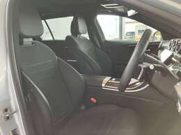 万一故障した場合も、ご購入後2年間、走行距離にかかわらず適用される保証をご用意。大きな安心をご提供いたします。