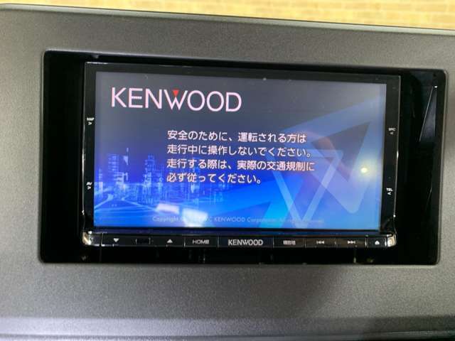 【Color's安心保証】1年保証をご用意しております。保証対象は電球やヒューズ1個からエアコン、エンジンまで広範囲を保証！！買ってからの安心をサポート致します。