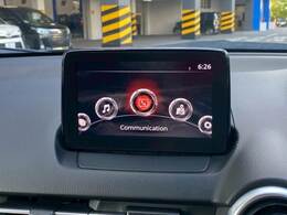 【純正ナビ】一体感のあるナビは、高級感ある車内を演出してくれます。Bluetooth再生などオーディオ機能も充実しておりますので、運転もより楽しめます♪