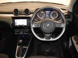 シンプルで使いやすいインパネ周り！