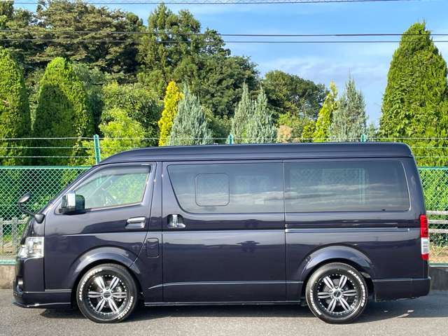1.5インチローダウンしております。ローダウン車なのでアライメント調整をオススメいたします（別途費用）