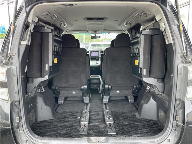 乗せる人数、荷物によってシートをアレンジすれば、ダンボールなどの大きい荷物や、釣り具などの長尺物も載せられそうですね！
