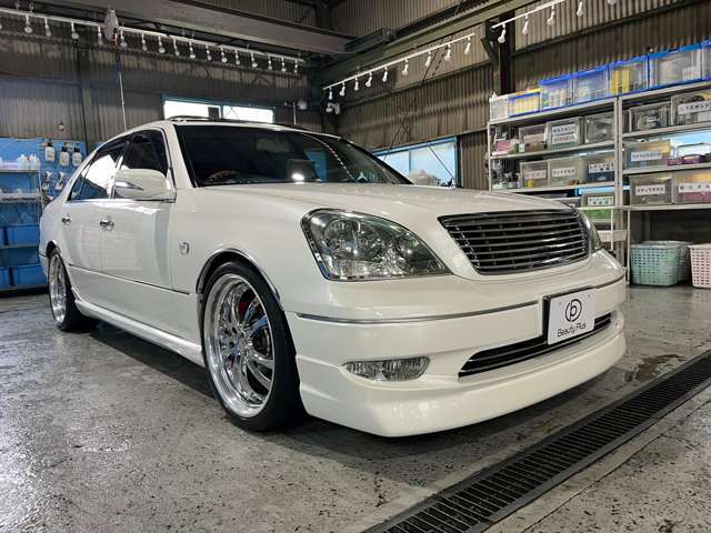 現在お乗りのお車の下取りにも力を入れております。メールにてお問い合わせをいただければ、おおまかな金額はお伝えできますが、ご来店いただければ正確な金額をお出しできます。お気軽にお越しください。