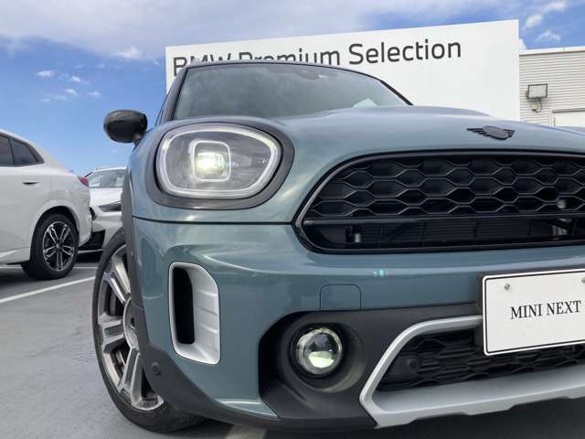 ★お車のお見積りと合わせましてMINI自動車保険のお見積もご用意できます。MINIオーナー様へ向けたMINIディーラーだけの特典がございますMINI自動車保険につきましてもお気軽にご相談下さい。