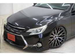 マークXのスポーティさのあるG’sバンパーで製作しております！！