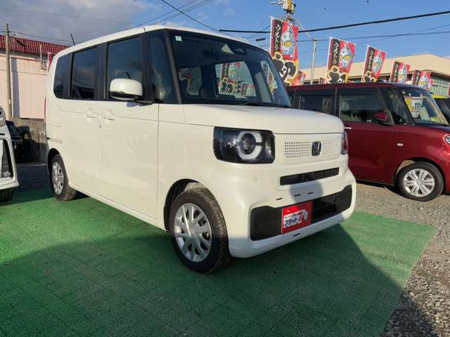 当社の自動車販売サービスは、全車種・全メーカー対応していますので、車屋さんを何件もまわるお手間をかけさせません。たくさんの選択肢の中で比較しながら、お客様のご要望、条件にあう一台を一緒に探します。