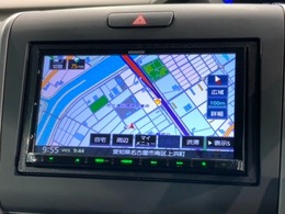 社外ナビ搭載です。知らない道も安心ですね！