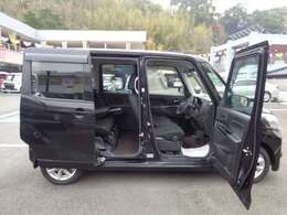 衝突軽減ブレーキ　ナビ　TV　左パワースライドドア　アラウンドビューモニター　ETC