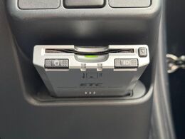 【ETC】高速道路の料金所をストレスなく通過！話題のスポットやサービスエリアに多い「スマートIC」利用時は必須のアイテムです。当店でセットアップを実施、ご納車当日からすぐにご利用いただけます！