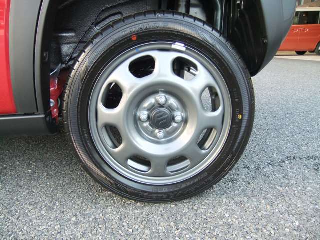 ★中古車は内外装の状態がスゴク気になるところですよね！　実際にご来店いただいて気になっているお車の内外装等の車両状態をご確認してみませんか～！（^^♪　ご来店お待ち致しております！