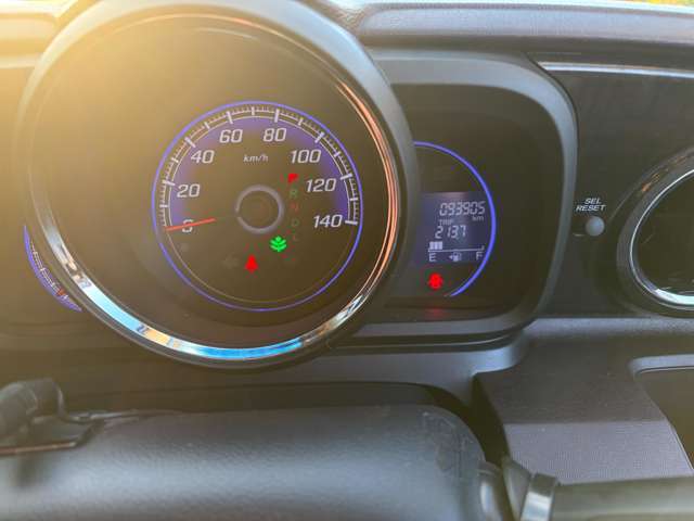 キッズスペースもございます♪お子様連れの方もごゆっくりとお車を見ていただけます☆