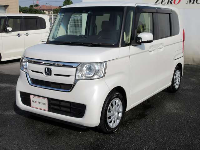 【各メーカーのお車を展示】トヨタ・ダイハツ・スズキ・ホンダ・スバル・マツダ・日産・国内各メーカーを埼玉県上尾市の展示場に展示しています。安い軽・燃費の良い車・荷室が広い車・広い軽・などなど展示中です。