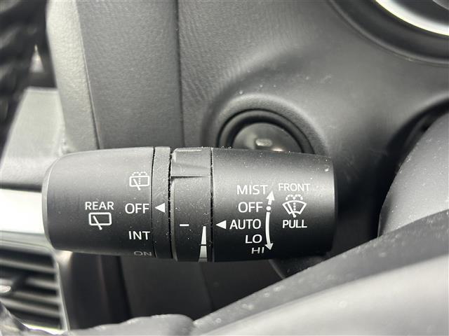 【運転席操作部】快適なドライブを楽しむための機能が装備されています！運転席から触れるので、使いやすいです！除菌プランいれていただくと、さらに清潔で安心していただけます！