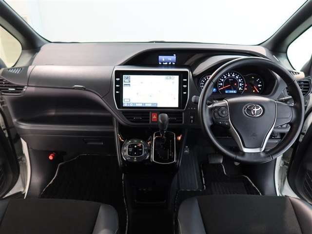 愛車の室内を抗菌・抗ウィルス・防臭コーティングするチタニア（有料）がオススメ！車内を安心・安全・快適に保ちます！詳細は店舗スタッフまでお尋ねください。