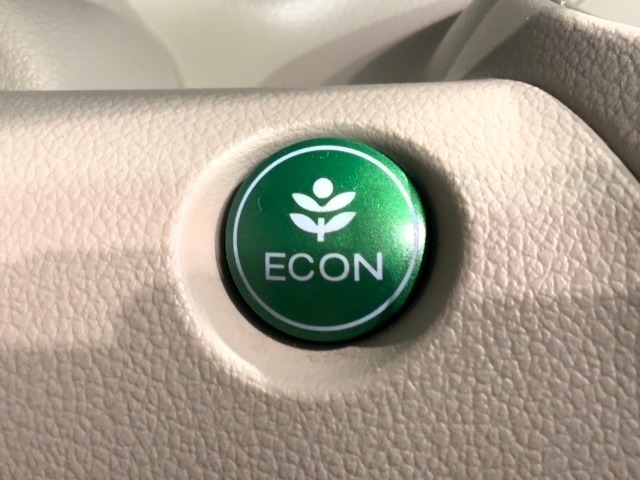 エコモードスイッチで省エネ運転も出来ます。