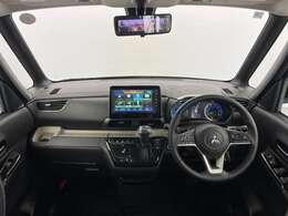 【インパネ全体】全方位で視界が広く、高い目線で運転もしやすいです！