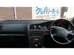 車内は、気になるシミ、汚れ、匂いを重点的にしっかりクリーニングして仕上がっております