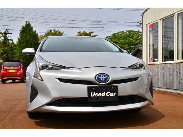 自社工場完備ですので、納車後のアフター修理お任せください。