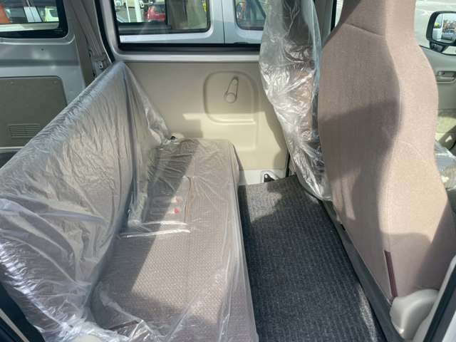 ご来店の際は無料ダイヤル『0078-6002-929302』まで事前にお電話ください。その際はカーセンサーを見たとお伝え頂けるとスムーズにご案内が出来ますのでよろしくお願い致します。