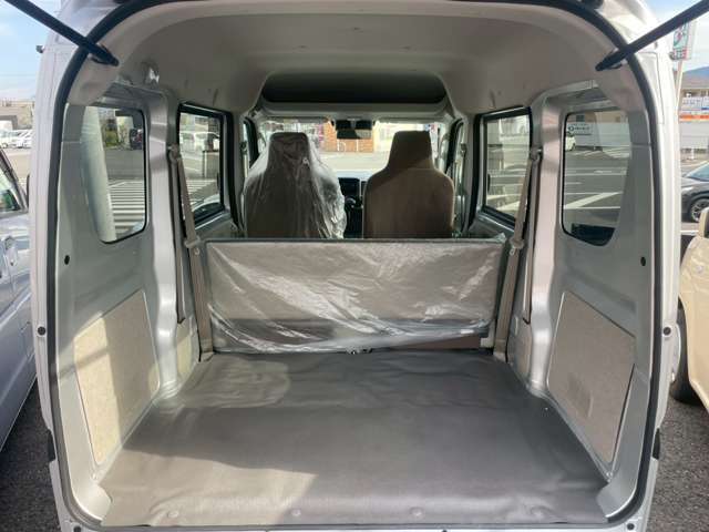 ご来店の際は無料ダイヤル『0078-6002-929302』まで事前にお電話ください。その際はカーセンサーを見たとお伝え頂けるとスムーズにご案内が出来ますのでよろしくお願い致します。