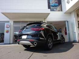 電動リアゲート装備