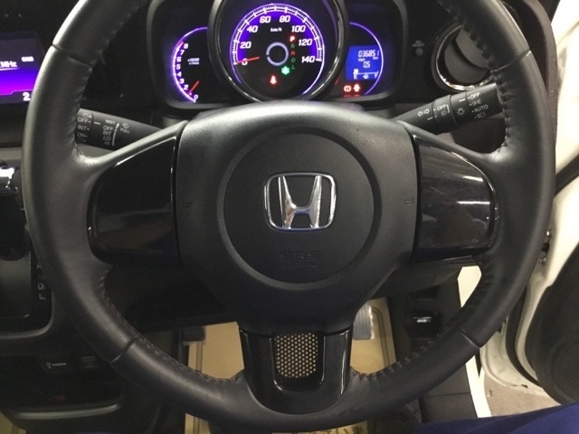 お気に入りのコクピット！　運転が楽しくなりますよ。