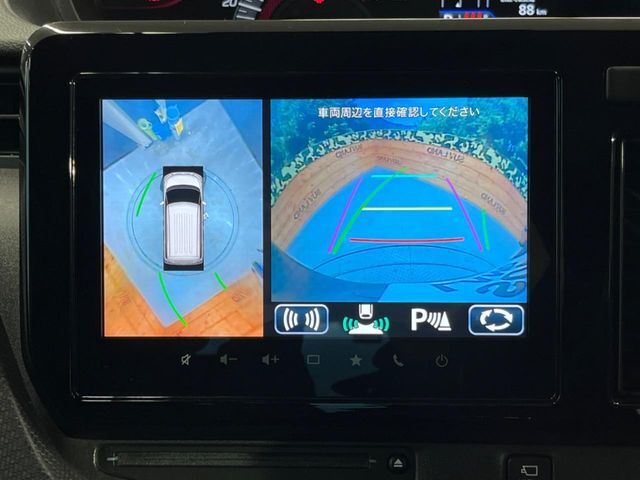 【全方位モニター用カメラ】専用のカメラにより、上から見下ろしたような視点で360度クルマの周囲を確認することができます☆死角部分も確認しやすく、狭い場所での切り返しや駐車もスムーズに行えます。