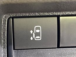 【パワースライドドア】スマートキーや運転席のスイッチでスライドドアの開閉が可能♪電動だから力を入れてドアを開ける必要が無く、小さいお子様でも、重い荷物を持っている時もラクに開け閉めできます♪