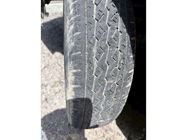当店は、全車専用の機械でオリジナルルームクリーニングを行っております！室内除菌も効果があります！納車時、室内と外装はピッカピカです！別途費用で、臭いや除菌など気になる方に除菌クリーニングも御座います！