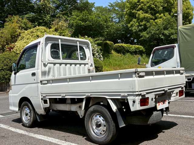 【バッテリー・ワイパー・オイル交換】を行い、納車をさせて頂きます！お客様へ安心してカーライフを満喫して頂きたく思います！