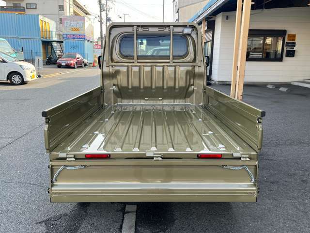 アイエスオートは点検・車検も行っております。ご購入後のアフターサービスも充実！！他店でご購入されたお車も是非、ご相談ください！！