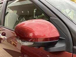 静岡ダイハツの中古車は、展示前に徹底した洗車や室内清掃を実施しております。