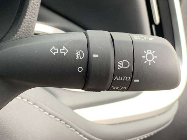 （株）あっぷる関西は業界経験者多数在籍！！新車ディーラー営業・大手中古車ディーラー営業・新車ディーラー整備士など、豊富な知識と経験をお客様の車選びや納車後のサポートをお手伝いさせて頂きます。