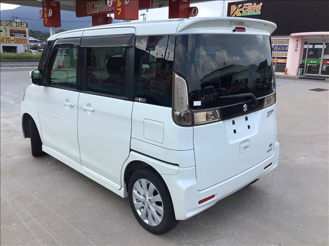 大量仕入＋大量販売【大量一括仕入れによるコスト削減】【大量販売だからできる薄利多売方式】【効率的なシステム化で最少人数のスタッフで運営し人件費低減】で低価格を実現しました！