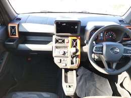 運転者にとっては日々使用することとなる運転席です。運転席が快適だと運転に集中することができますね。