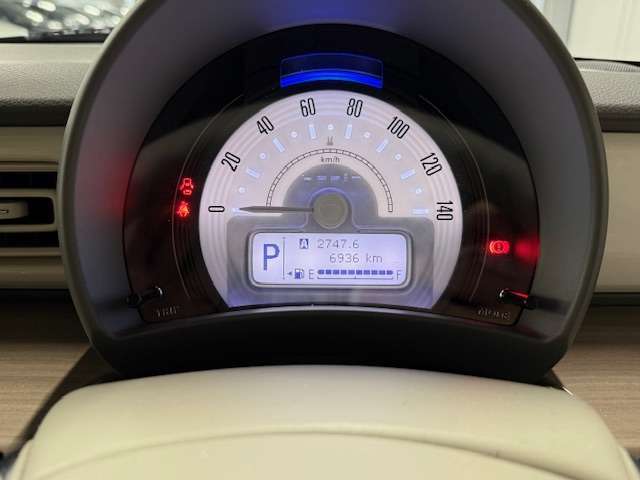 走行距離に　ご注目。これから、ご自身好みに馴らしをしていけますよ。これからが楽しみなお車です。