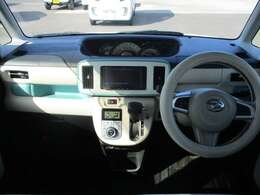 インパネ全体です！内装のボタンの位置などをご確認ください♪