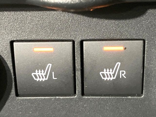 【シートヒーター】寒い日に重宝するシートヒーター！エアコンより早く温まってくれるので寒がりの人も安心ですね♪エアコンの温風は乾燥するから苦手、という方にもをおすすめです。