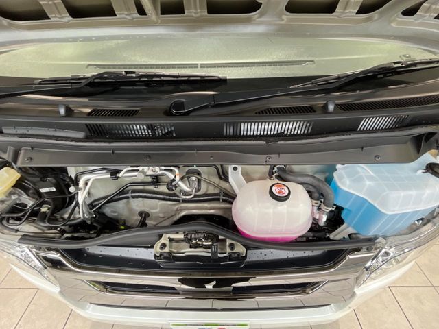 親切・丁寧な専門メカニックスタッフが応対！・車検・点検整備・事故等の修理などアフターサービスも安心。お車のカスタマイズもネクステージのサービススタッフまでご相談ください！