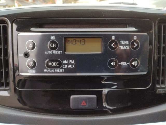 CDをセットしていただくと、お好きな音楽を車内でお楽しみいただけます♪