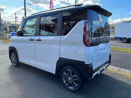 届出済未使用車なので、外装も内装も綺麗な状態です！