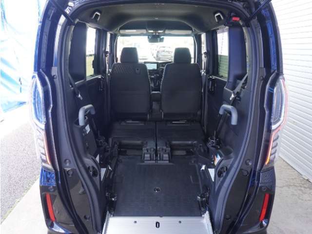 ◆掲載情報◆お目当てのお車が売約になってもお待ちください。他の在庫車もございます。ご案内させていただきますのでお気軽にお申し付けください。
