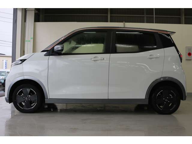 現在お乗りのお車の査定・買取もおこなっております。ご来店時、その場で即査定。納得の査定額にご期待下さい
