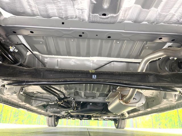 下回りがきれいなうちに、防錆加工の施工がオススメ。降雪地域はもちろん、沿岸部にお住いの方や、趣味でマリン・ウィンタースポーツをされる方にご好評いただいております。