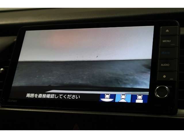 ◆◆バックカメラの画像です。車庫入れの安心感がアップしますね☆