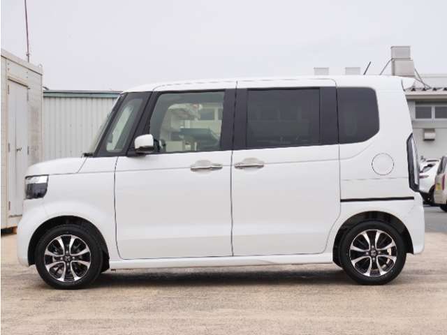 ◆法定整備実施◆Honda認定中古車の整備基準にもとづく整備を実施いたします。法定点検の整備に加え、Honda独自のプラスアルファー点検整備を実施。基準を満たしていない消耗部品を交換いたします。