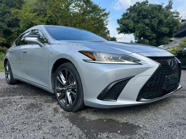 ◆ただ漠然と「レクサスに乗りたいな・・・」というお気持ちでご来店された方も多数ございます。是非一度レクサスの在庫台数日本最大級の弊社へご来店下さい！きっと理想の一台が見つかります！！