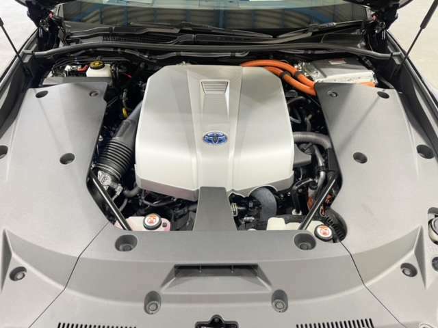 ■　V6　3.5L　エンジン＋モーターのマルチステージハイブリッドシステム