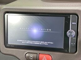 【純正ナビ】人気の純正ナビを装備。オーディオ機能も充実しており、Bluetooth接続すればお持ちのスマホやMP3プレイヤーの音楽を再生可能！毎日の運転がさらに楽しくなります！！