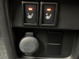 【シートヒーター】寒い日に重宝するシートヒーター！エアコンより早く温まってくれるので寒がりの人も安心ですね♪エアコンの温風は乾燥するから苦手、という方にもをおすすめです。